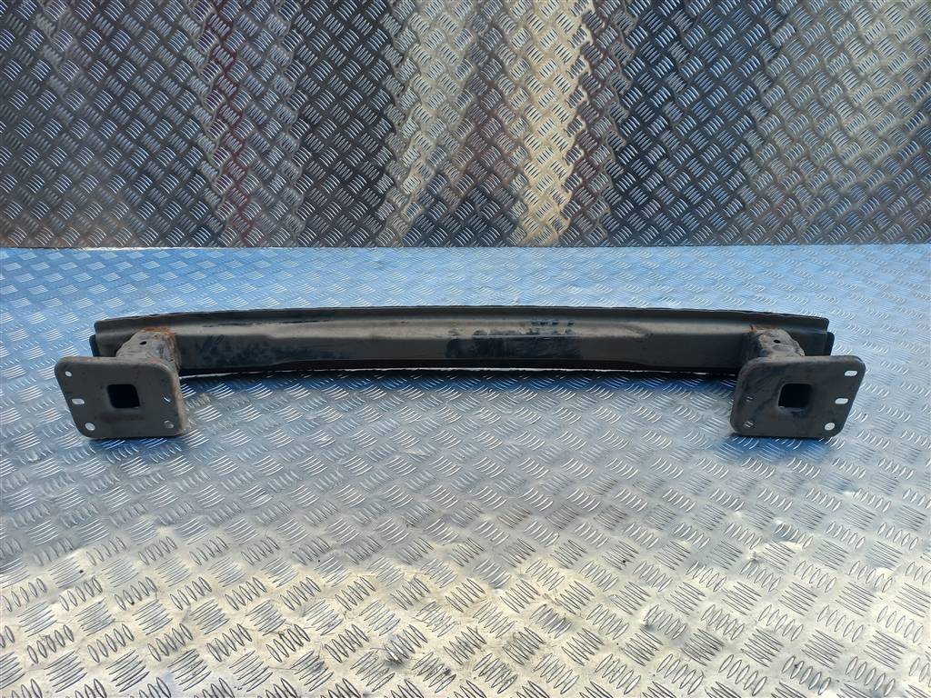 усилитель бампера FORD Focus  1859062, 3620 рублей, Москва