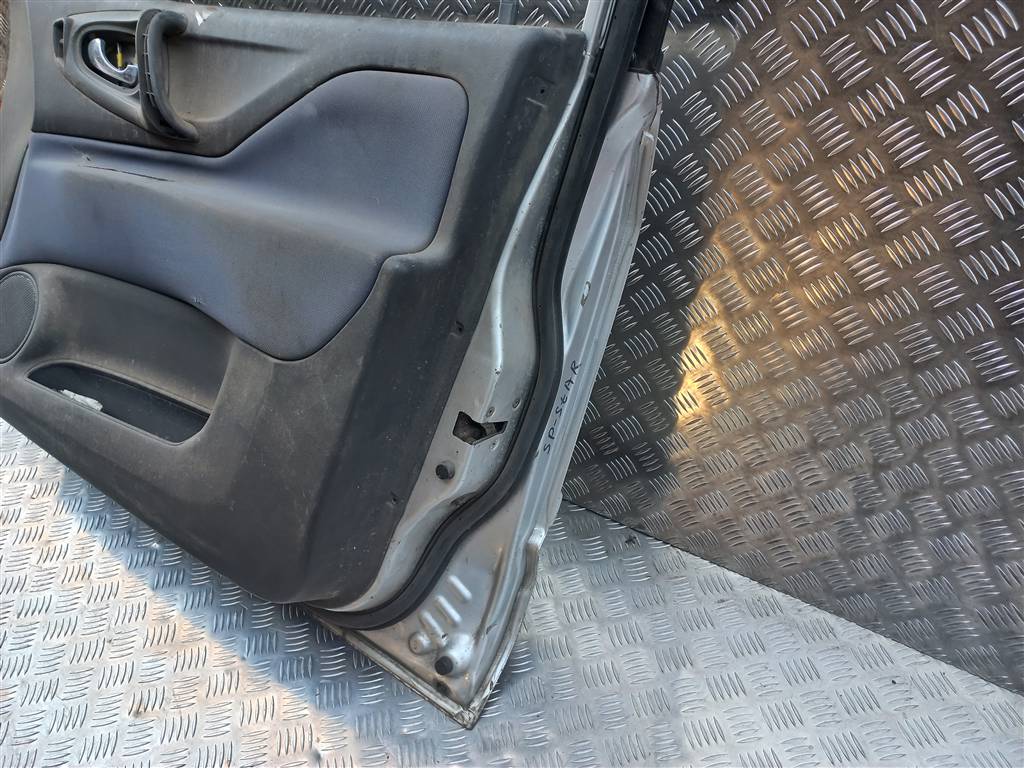 дверь MITSUBISHI Space Star  MR954410, 12250 рублей, Москва