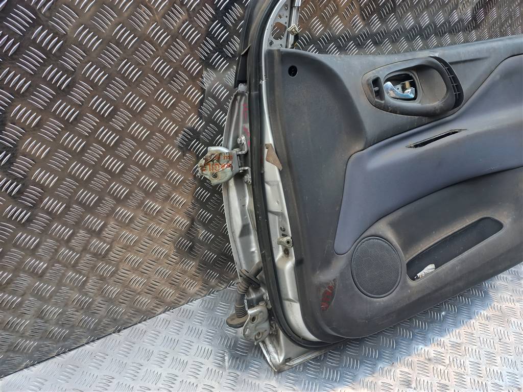 дверь MITSUBISHI Space Star  MR954410, 12250 рублей, Москва