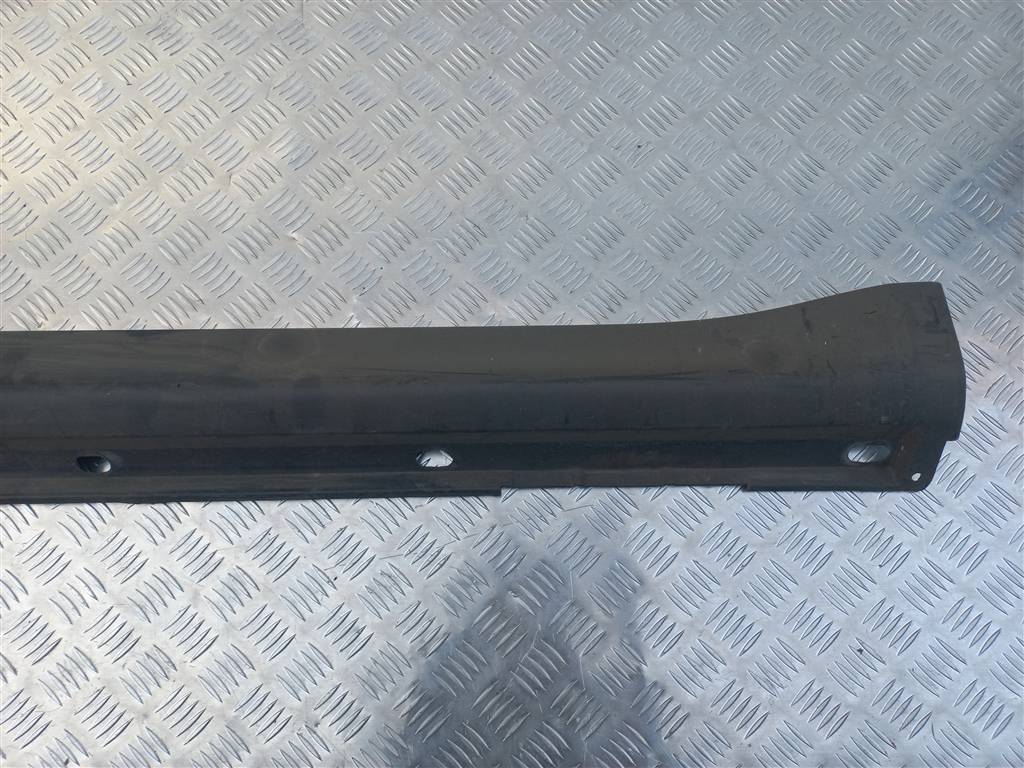 накладка порога SUBARU Tribeca 3.0 4WD AT (250 л.с.)Tribeca  WX (2004—2007) Внедорожник 91112XA13A, 750 рублей, Москва