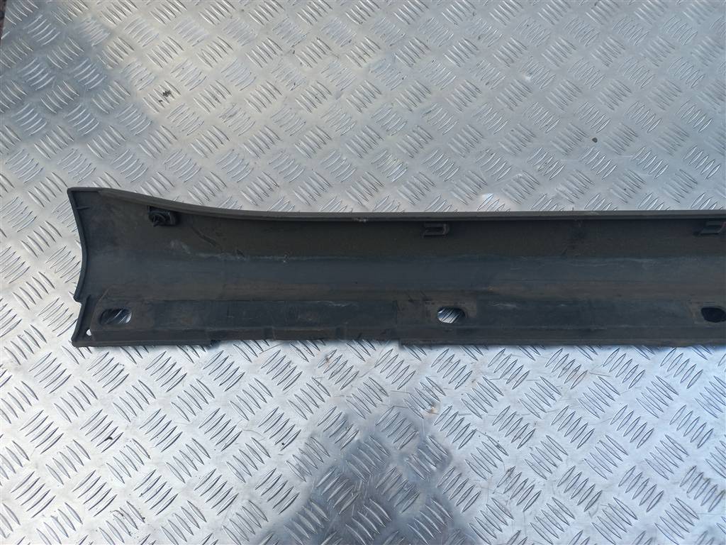 накладка порога SUBARU Tribeca 3.0 4WD AT (250 л.с.)Tribeca  WX (2004—2007) Внедорожник 91112XA13A, 750 рублей, Москва