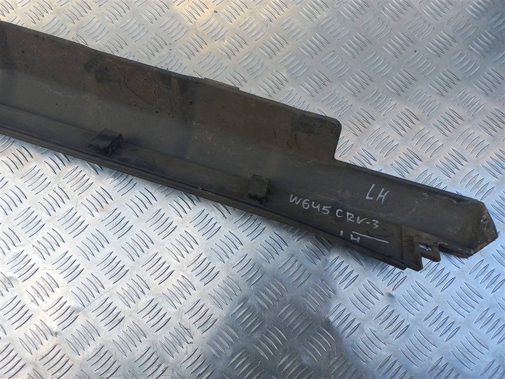 накладка порога HONDA CR-V  71850SWWG010, 3620 рублей, Москва