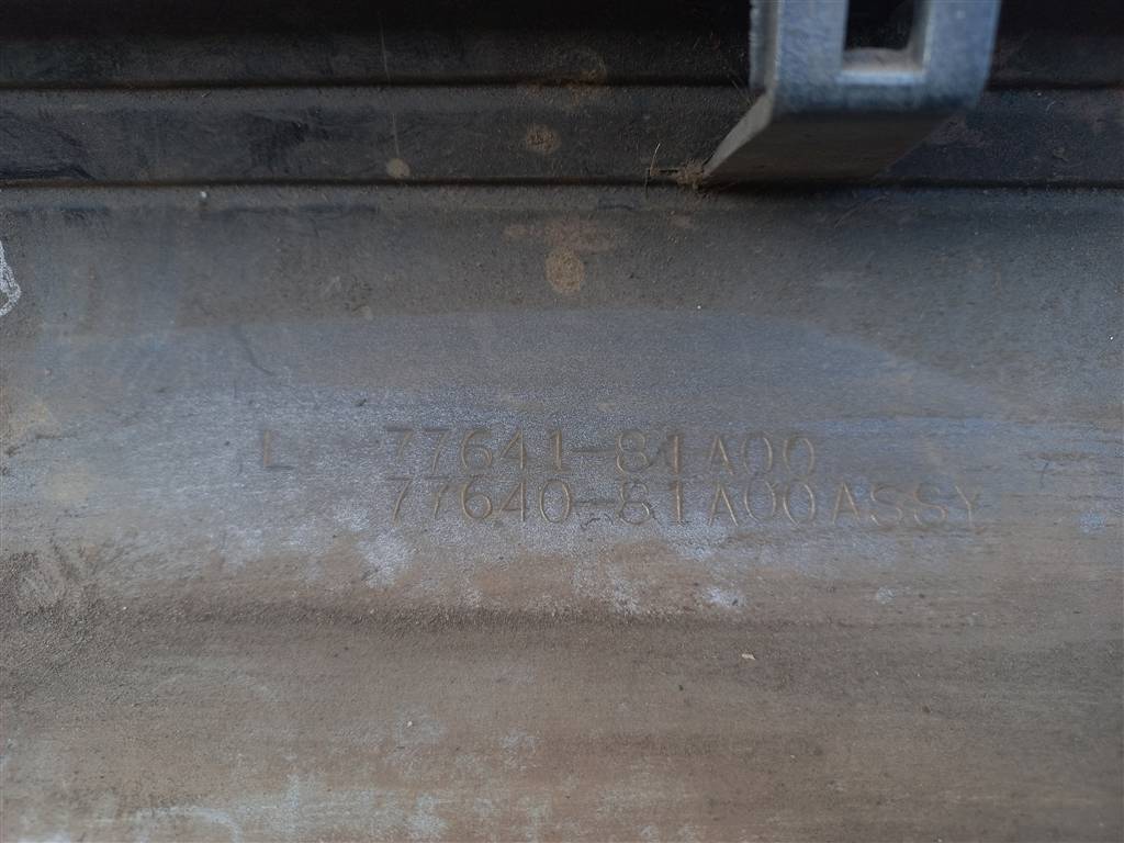 накладка порога SUZUKI JIMNY Jimny 77641-81A00, 4890 рублей, Москва