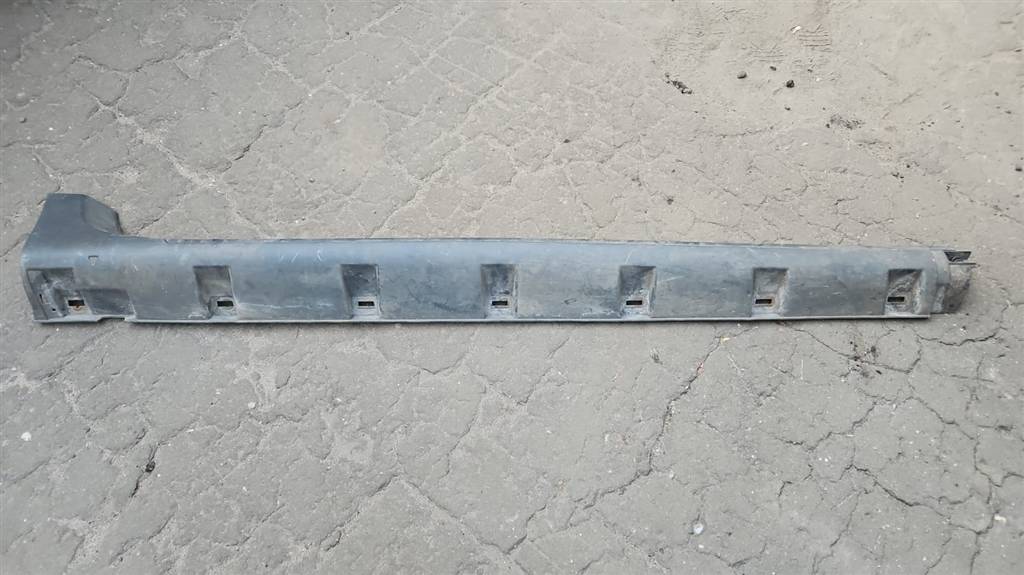 накладка порога Renault Duster  768505017, 6609 рублей, Москва