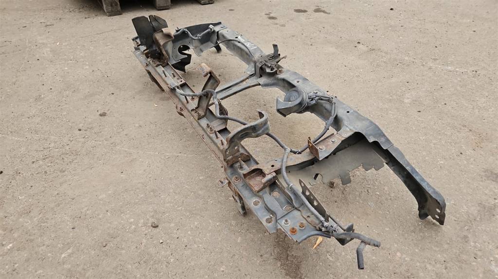 панель (телевизор) NISSAN NAVARA  62500EB330, 9600 рублей, Москва