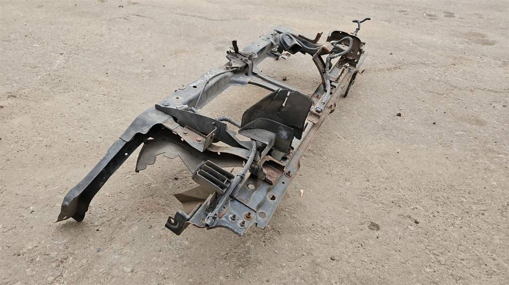 панель (телевизор) NISSAN NAVARA  62500EB330, 9600 рублей, Москва