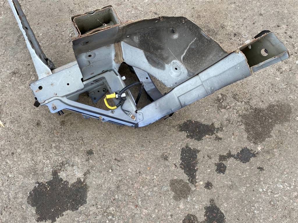 лонжерон SUZUKI Grand Vitara 2.0 4WD MT (140 л.с.)Grand Vitara  II (2005—2008) Внедорожник 5861077K00, 7880 рублей, Москва