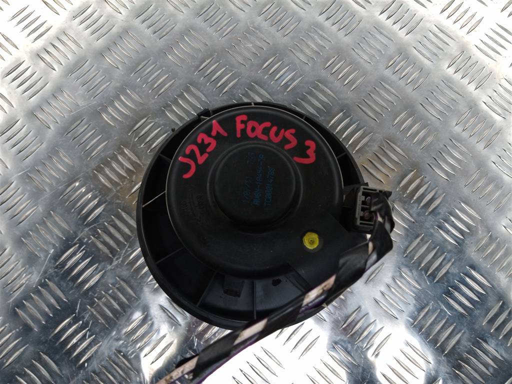 моторчик отопителя FORD Focus  1696011, 2130 рублей, Москва