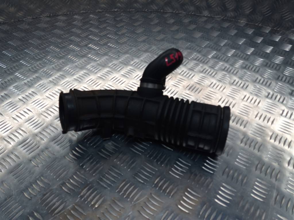 патрубок воздушного фильтра HONDA CR-V CR-V  I рестайлинг (1998—2001) 17228-PHK-000, 3050 рублей, Москва