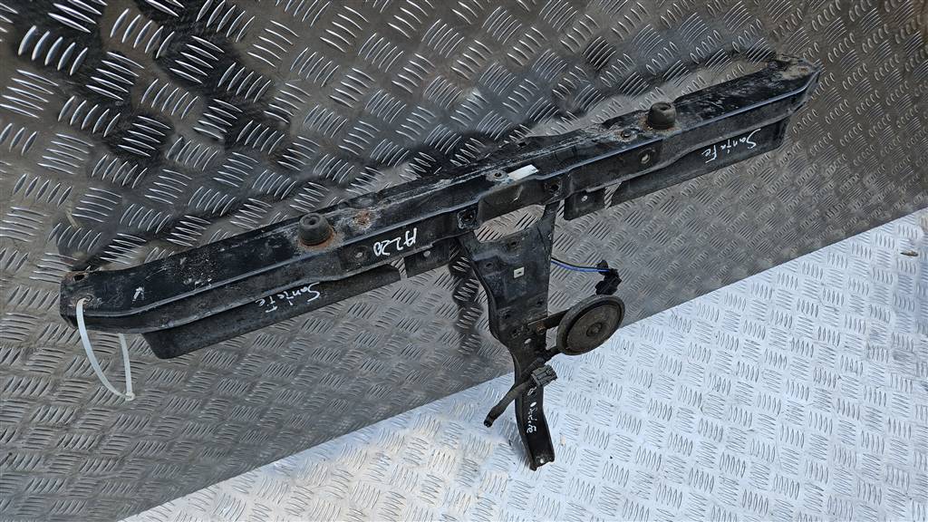 панель (телевизор) Hyundai SANTA FE  64120-26211, 3620 рублей, Москва