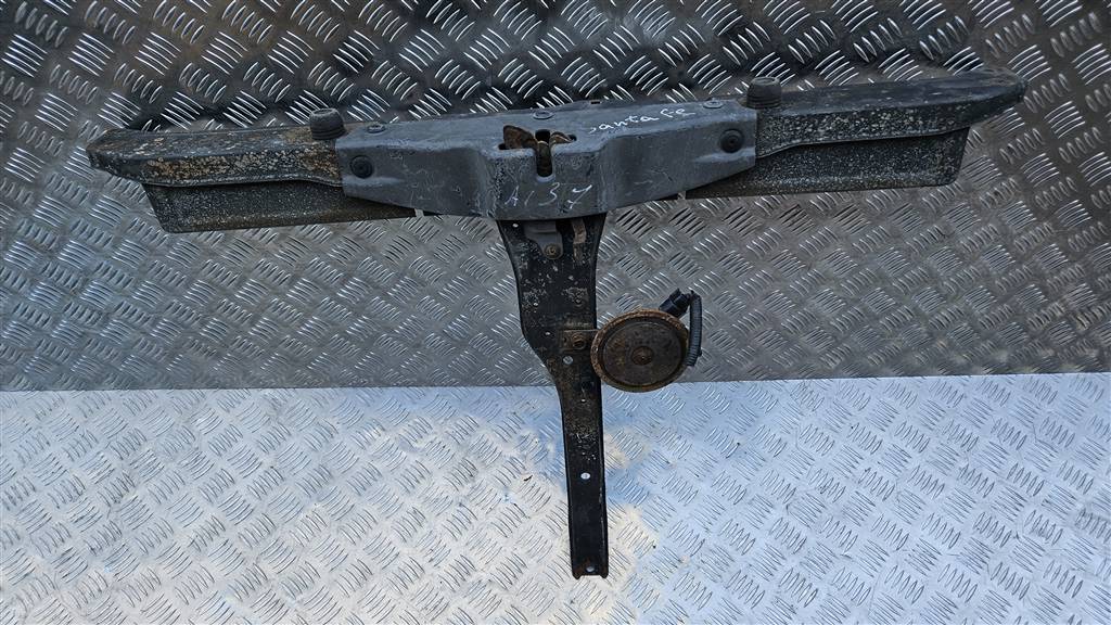 панель (телевизор) Hyundai SANTA FE  64120-26211, 3620 рублей, Москва