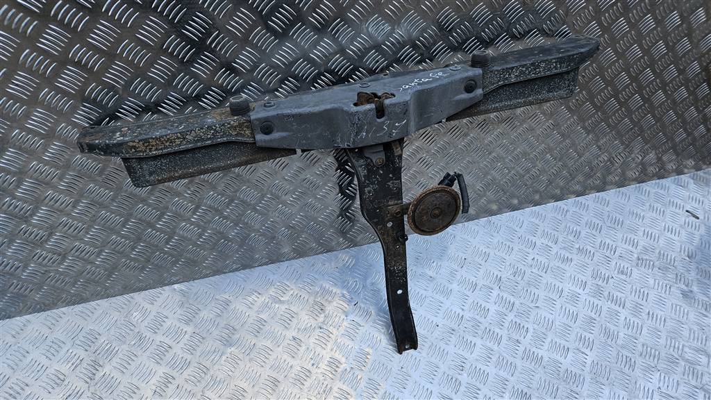 панель (телевизор) Hyundai SANTA FE  64120-26211, 3620 рублей, Москва