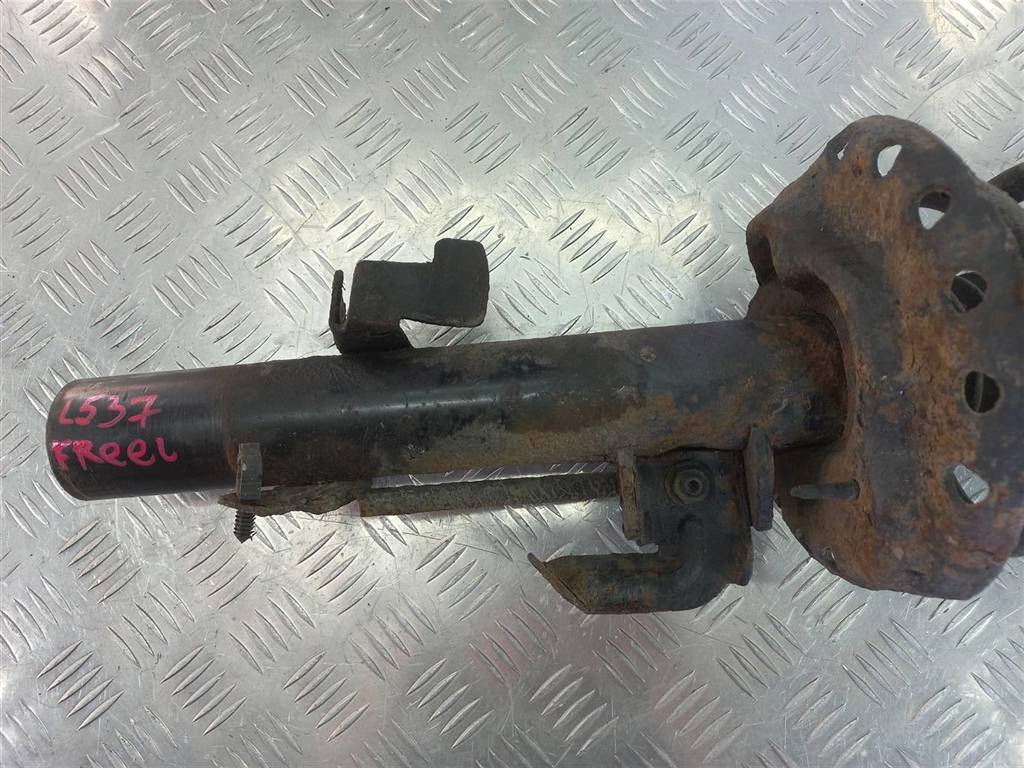 стойка LAND ROVER FREELANDER 2.2 TD MT (150 л.с.)Freelander  II (2006—2010) Внедорожник LR001141, 6150 рублей, Москва