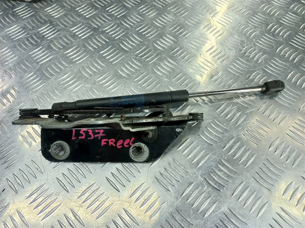 петли капота LAND ROVER FREELANDER 2.2 TD MT (150 л.с.)Freelander  II (2006—2010) Внедорожник 6H5216800AC, 3850 рублей, Москва