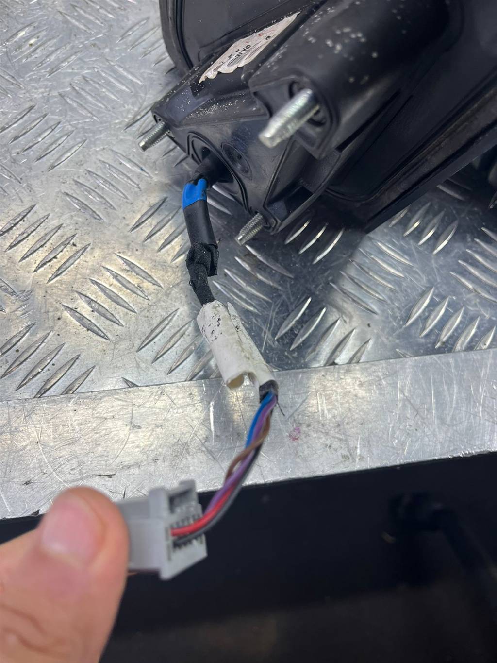 зеркало LAND ROVER FREELANDER 2.2 TD MT (150 л.с.)Freelander  II (2006—2010) Внедорожник LR002321, 14090 рублей, Москва