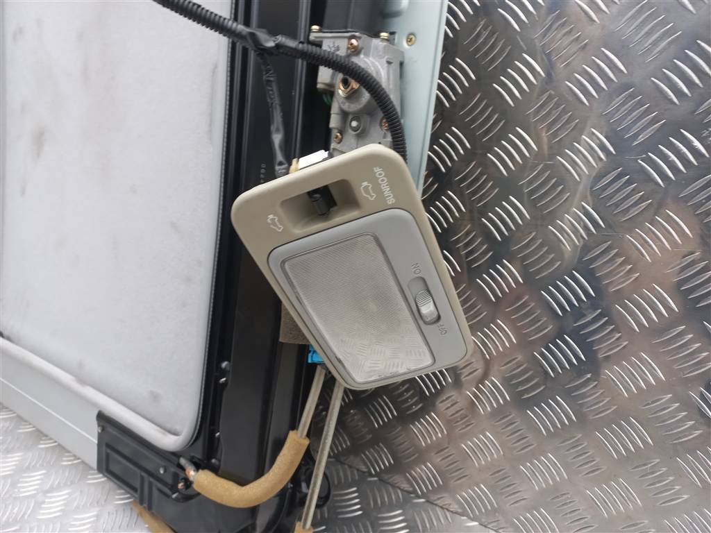 люк HONDA CR-V CR-V  I рестайлинг (1998—2001) 70200-TLA-A02, 74000 рублей, Москва