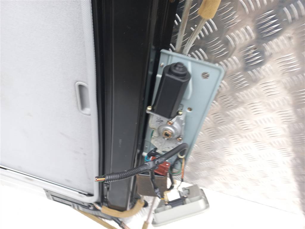 люк HONDA CR-V CR-V  I рестайлинг (1998—2001) 70200-TLA-A02, 74000 рублей, Москва