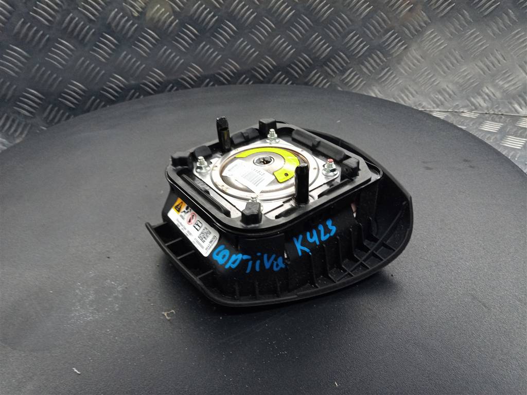 подушка безопасности водителя CHEVROLET  CAPTIVA  42354721, 8450 рублей, Москва
