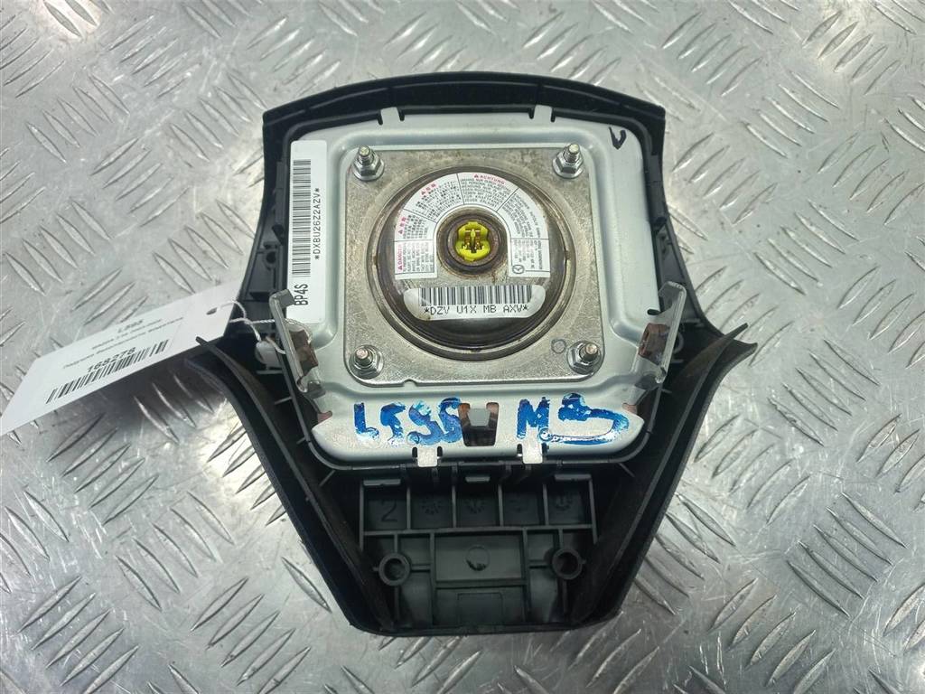 подушка безопасности водителя MAZDA 3 2.0 MT (150 л.с.)3  BK (2003—2006) Седан bР4S57K00С, 5580 рублей, Москва