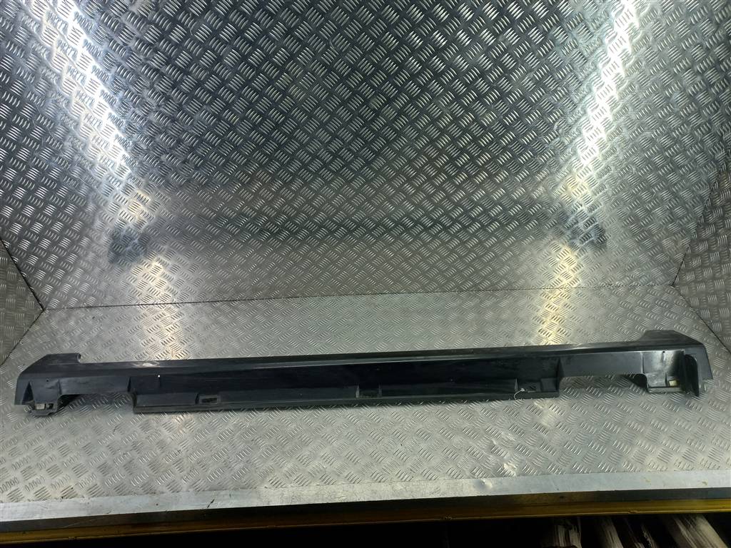 накладка порога MAZDA 3 2.0 MT (150 л.с.)3  BK (2003—2006) Седан BR5S51P40C08, 10750 рублей, Москва