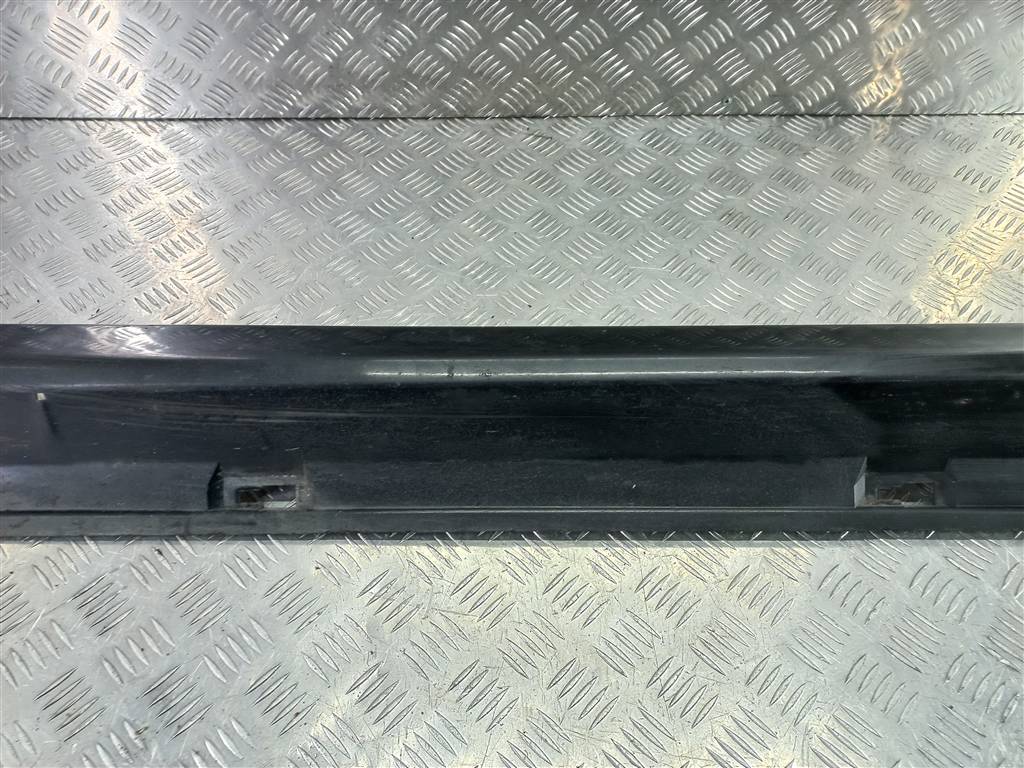 накладка порога MAZDA 3 2.0 MT (150 л.с.)3  BK (2003—2006) Седан BR5S51P40C08, 10750 рублей, Москва