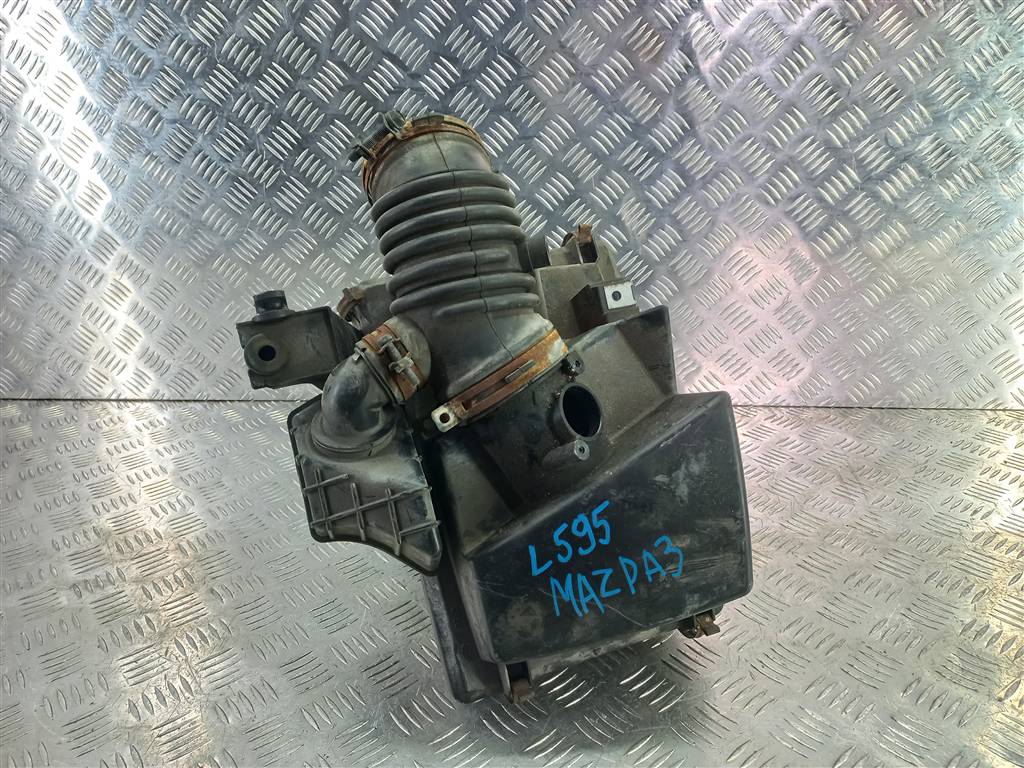 корпус воздушного фильтра MAZDA 3 2.0 MT (150 л.с.)3  BK (2003—2006) Седан LF5013320D, 2700 рублей, Москва