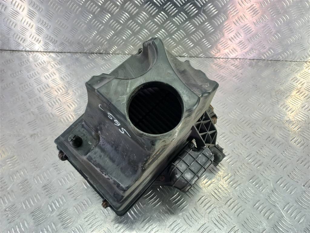 корпус воздушного фильтра MAZDA 3 2.0 MT (150 л.с.)3  BK (2003—2006) Седан LF5013320D, 2700 рублей, Москва