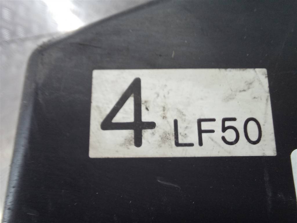 корпус воздушного фильтра MAZDA 3 2.0 MT (150 л.с.)3  BK (2003—2006) Седан LF5013320D, 2700 рублей, Москва