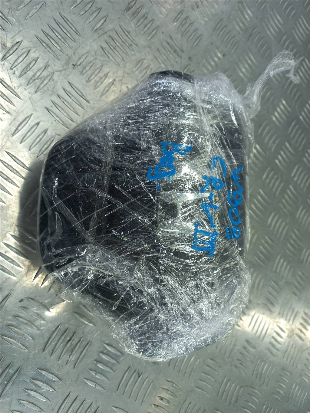 подушка безопасности водителя HONDA CR-V 2.0 4WD MT (150 л.с.)CR-V  III (2006—2009) Внедорожник 77810SWAE81ZA, 12819 рублей, Москва