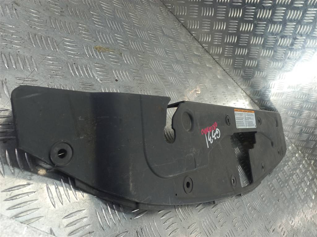 накладка замка капота CHEVROLET  ORLANDO 1.8 AT (141 л.с.)Orlando  I (2010—2018) Минивэн 96945644, 1440 рублей, Москва