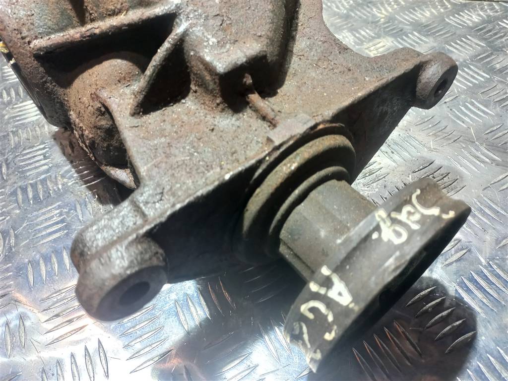 редуктор заднего моста LAND ROVER RANGE ROVER  TBB000070, 5460 рублей, Москва