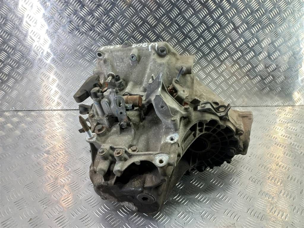 мкпп HONDA CR-V 2.0 4WD MT (150 л.с.)CR-V  III (2006—2009) Внедорожник 20011RZWX01, 40650 рублей, Москва