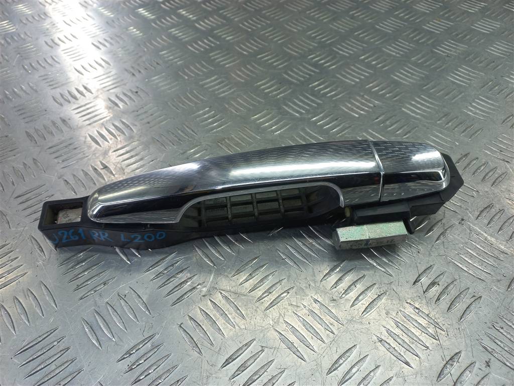 ручка двери внешняя MITSUBISHI L200  2.5 DI-D MT (136 л.с.)L200  IV (2006—2014) Пикап 5716A036, 2130 рублей, Москва