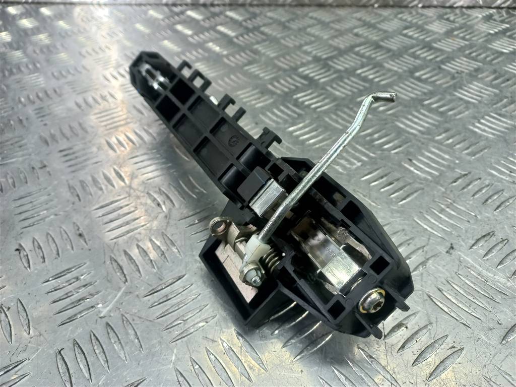 ручка двери внешняя MITSUBISHI L200  2.4 DID AT (154 л.с.)L200  V (2015—2019) Пикап 5746A139, 3050 рублей, Москва