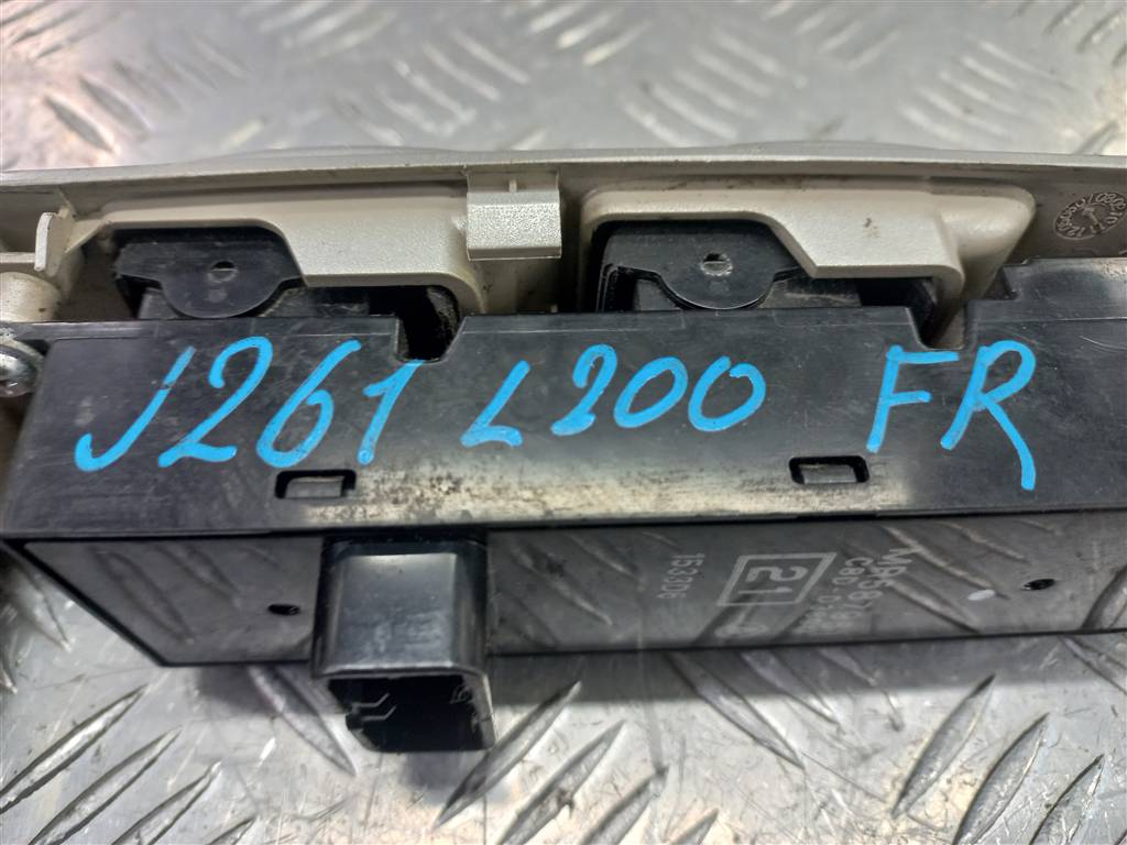 блок управления стеклоподъемниками MITSUBISHI L200  2.5 DI-D MT (136 л.с.)L200  IV (2006—2014) Пикап MR587951, 1090 рублей, Москва