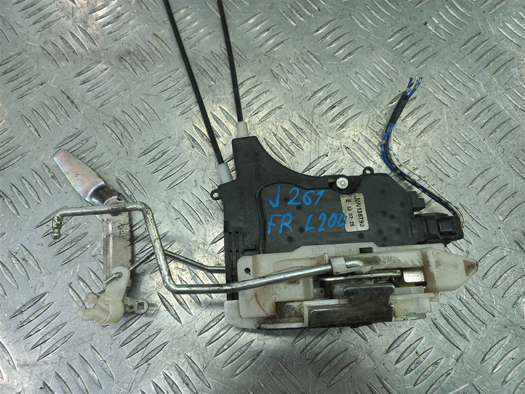 замок двери MITSUBISHI L200  2.5 DI-D MT (136 л.с.)L200  IV (2006—2014) Пикап 5715A182, 1900 рублей, Москва