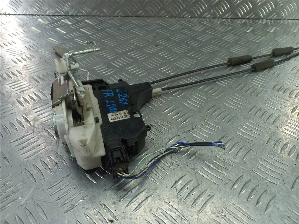 замок двери MITSUBISHI L200  2.5 DI-D MT (136 л.с.)L200  IV (2006—2014) Пикап 5715A182, 1900 рублей, Москва