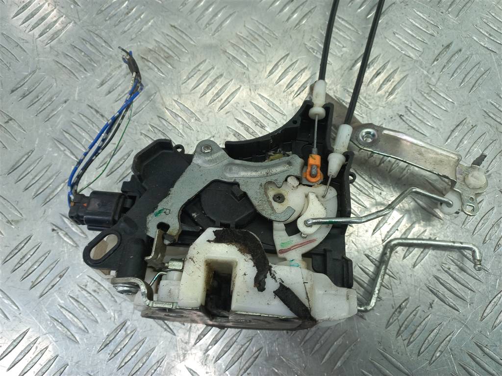 замок двери MITSUBISHI L200  2.5 DI-D MT (136 л.с.)L200  IV (2006—2014) Пикап 5715A182, 1900 рублей, Москва