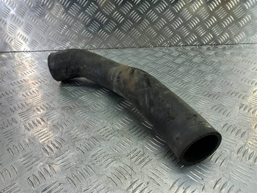 патрубок интеркулера MITSUBISHI L200  2.5 DI-D MT (136 л.с.)L200  IV (2006—2014) Пикап 1505A088, 2700 рублей, Москва