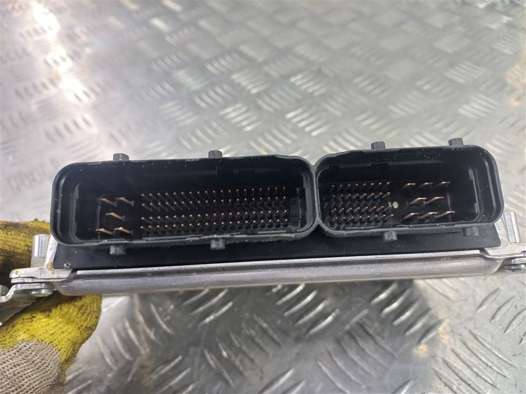 блок управления двигателем Hyundai TUCSON 2.0 CRDi AT (112 л.с.)Tucson  I (2004—2011) Внедорожник 3910427300, 3850 рублей, Москва