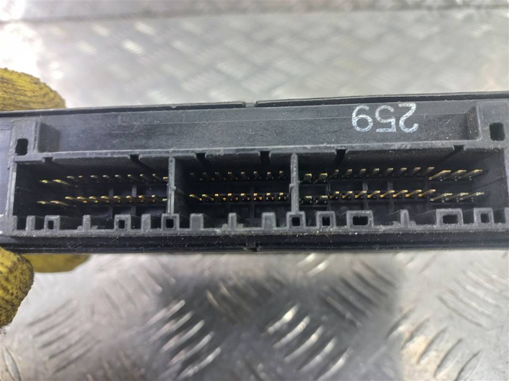 блок управления акпп Hyundai TUCSON 2.0 CRDi AT (112 л.с.)Tucson  I (2004—2011) Внедорожник 9544039725, 6150 рублей, Москва