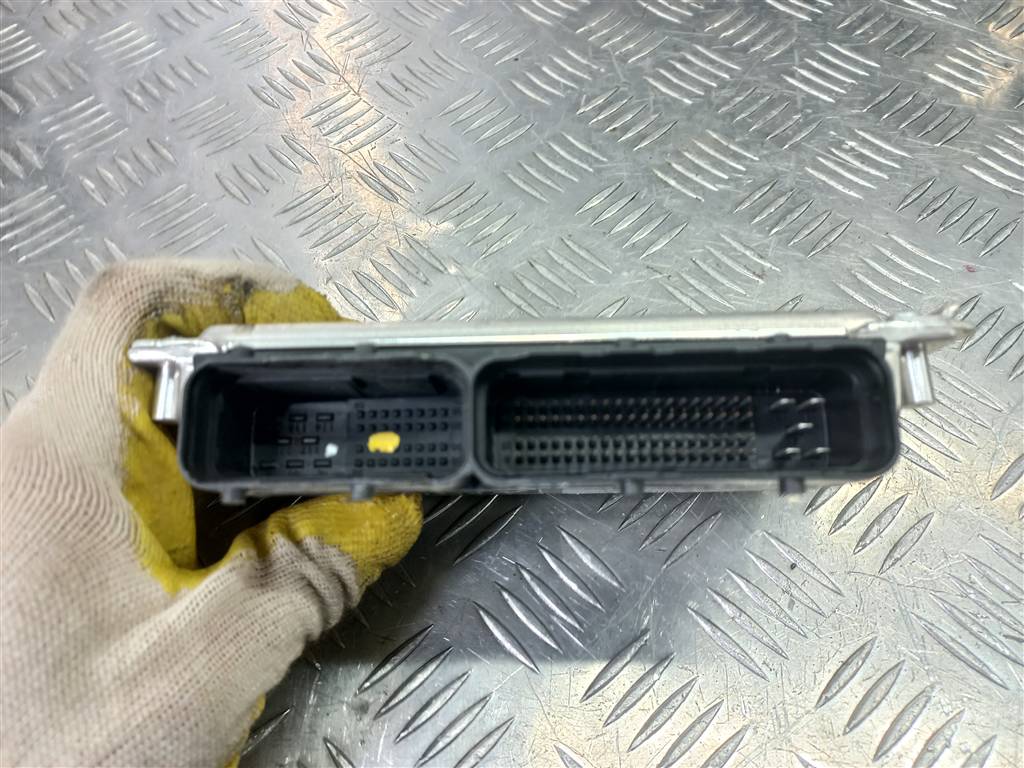 блок управления двигателем Hyundai GETZ 1.4 AT (97 л.с.)Getz  I рестайлинг (2005—2011) Хетчбэк 3910626450, 2010 рублей, Москва