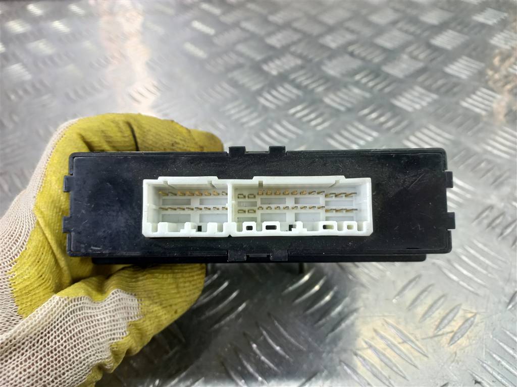 блок управления Hyundai GETZ  954001C310, 5580 рублей, Москва