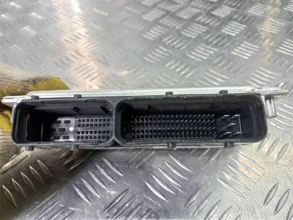 блок управления двигателем Hyundai GETZ 1.4 AT (97 л.с.)Getz  I рестайлинг (2005—2011) Хетчбэк 3910626450, 2010 рублей, Москва