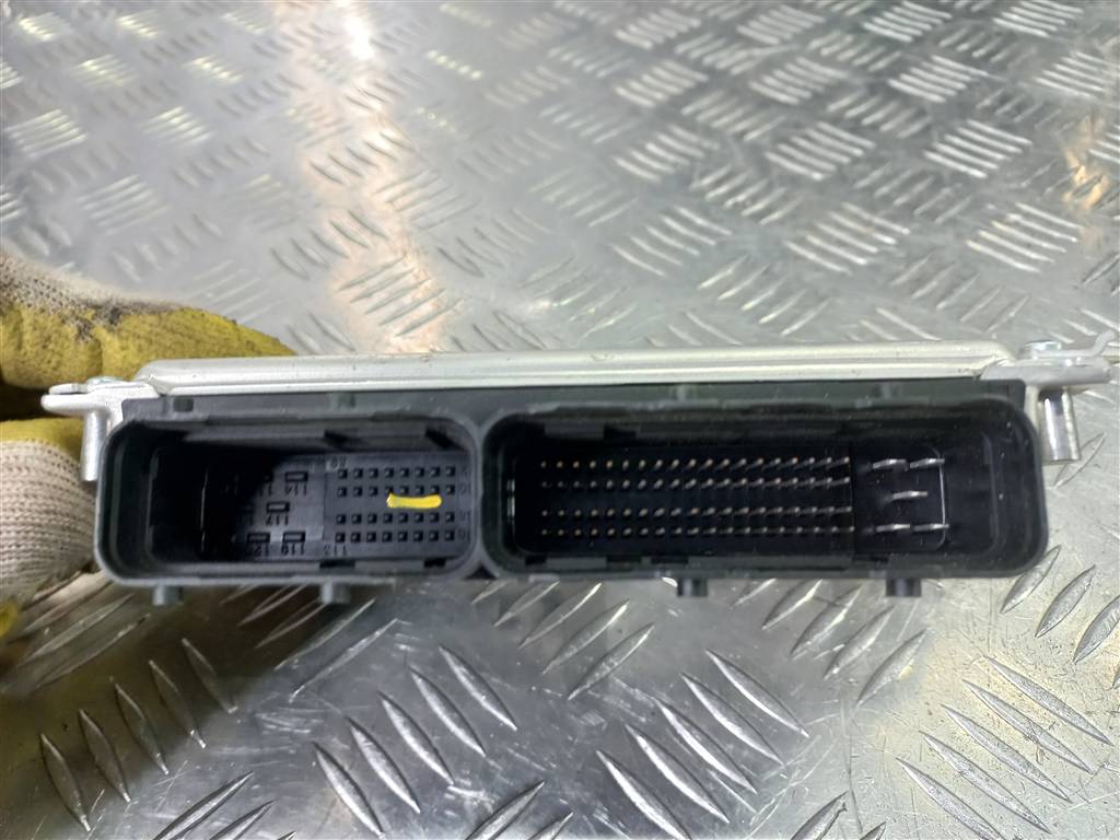 блок управления двигателем Hyundai GETZ 1.1 MT (66 л.с.)Getz  I рестайлинг (2005—2011) Хетчбэк 3911002421, 980 рублей, Москва