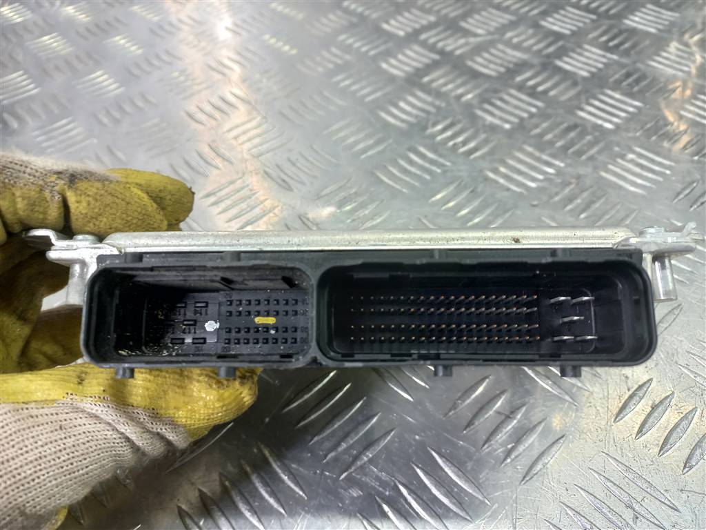 блок управления двигателем Hyundai GETZ 1.4 AT (97 л.с.)Getz  I рестайлинг (2005—2011) Хетчбэк 3910626450, 2010 рублей, Москва