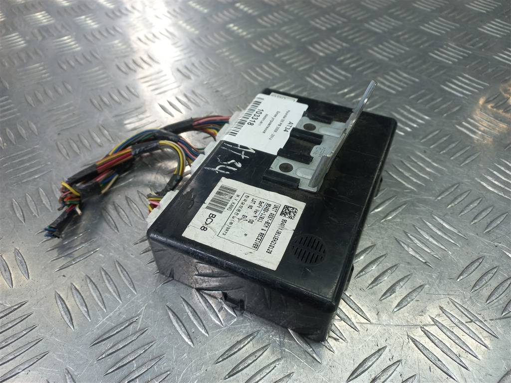 блок управления Hyundai I20 1.3 MT (78 л.с.)i20  I (2008—2012) Хетчбэк 954001J811, 980 рублей, Москва