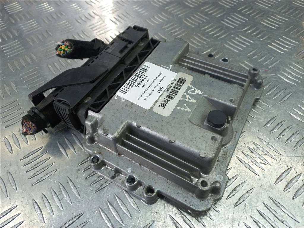 блок управления двигателем Hyundai TUCSON 2.0 CRDi AT (112 л.с.)Tucson  I (2004—2011) Внедорожник 3911427295, 3850 рублей, Москва