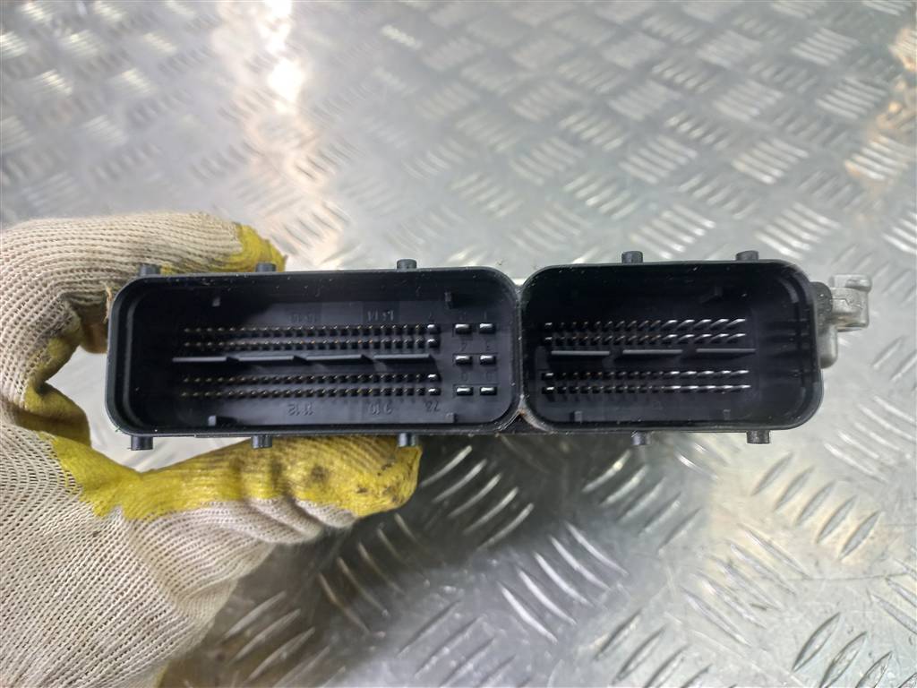 блок управления двигателем Hyundai TUCSON 2.0 CRDi AT (112 л.с.)Tucson  I (2004—2011) Внедорожник 3911427295, 3850 рублей, Москва