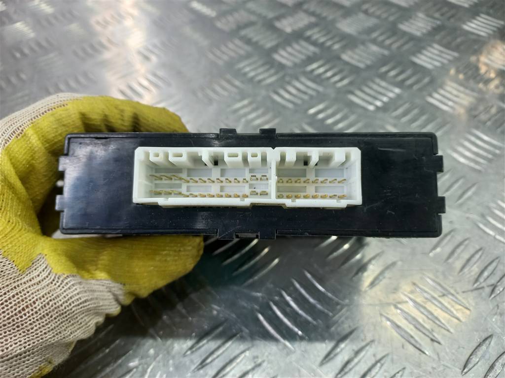 блок управления Hyundai GETZ 1.4 AT (97 л.с.)Getz  I рестайлинг (2005—2011) Хетчбэк 954001C301, 750 рублей, Москва